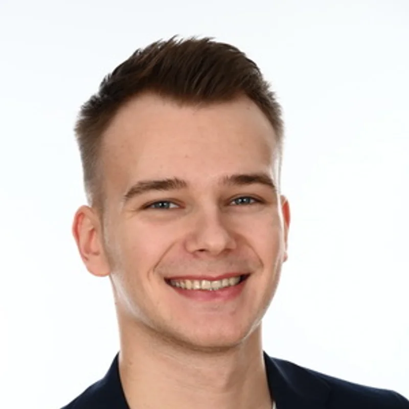Portret van Luuk Knuiman.