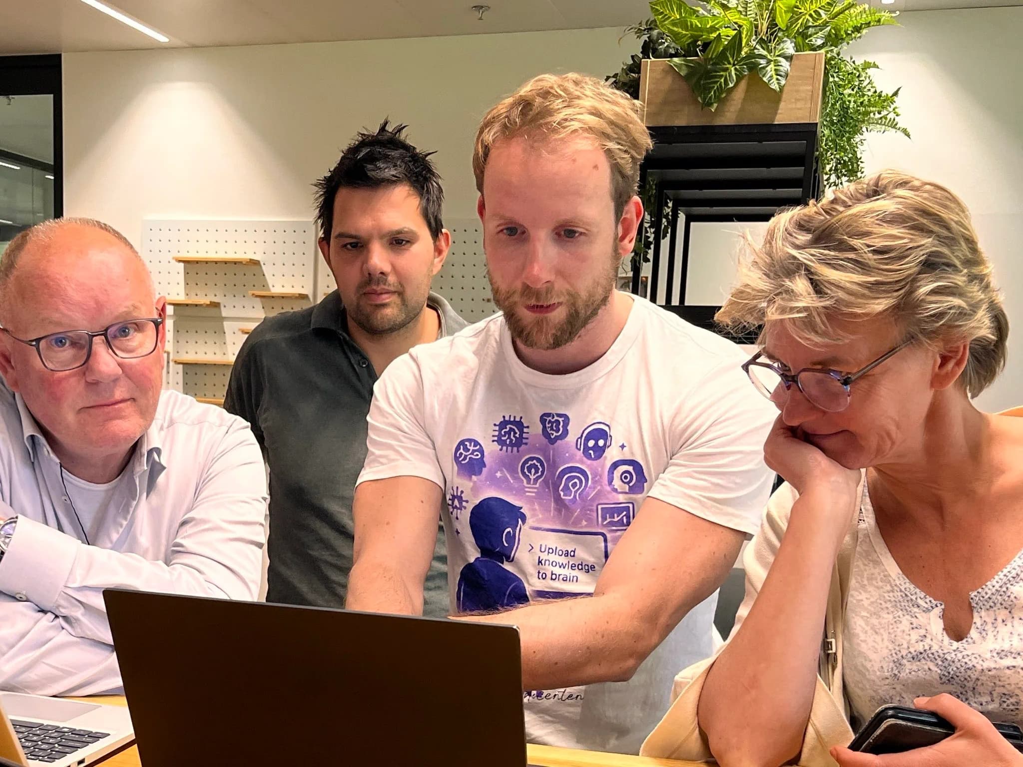 Tom Naberink bouwt samen met onderwijsprofessionals een digitale onderwijstoepassing.